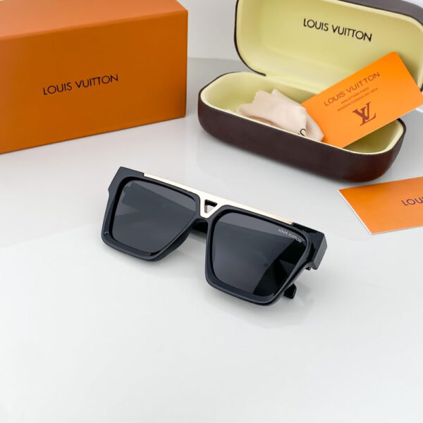 LV-XX00-13-4.jpg